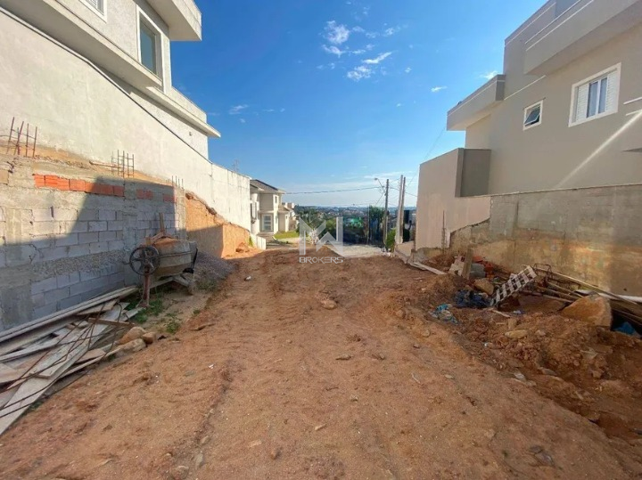 Terreno à venda no Bosque: terreno