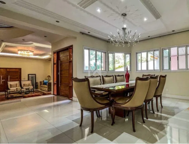 Casa em Condomínio à venda no Condomínio Vista Alegre: sala de refeições