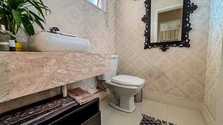 Casa em Condomínio à venda no Condomínio Vista Alegre: lavabo