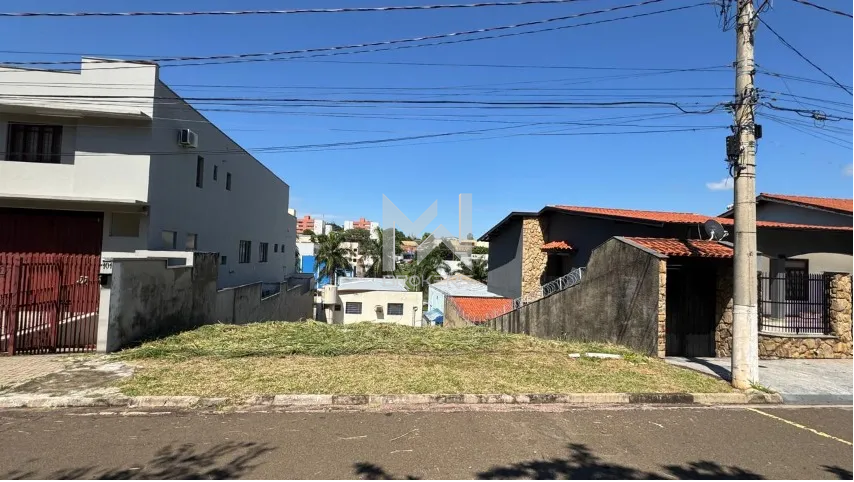 Terreno à venda no Centro: terreno