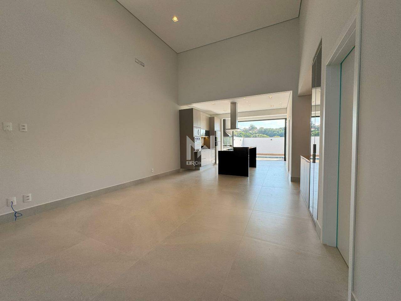 Casa em Condomínio à venda no Residencial Mont Alcino: Living