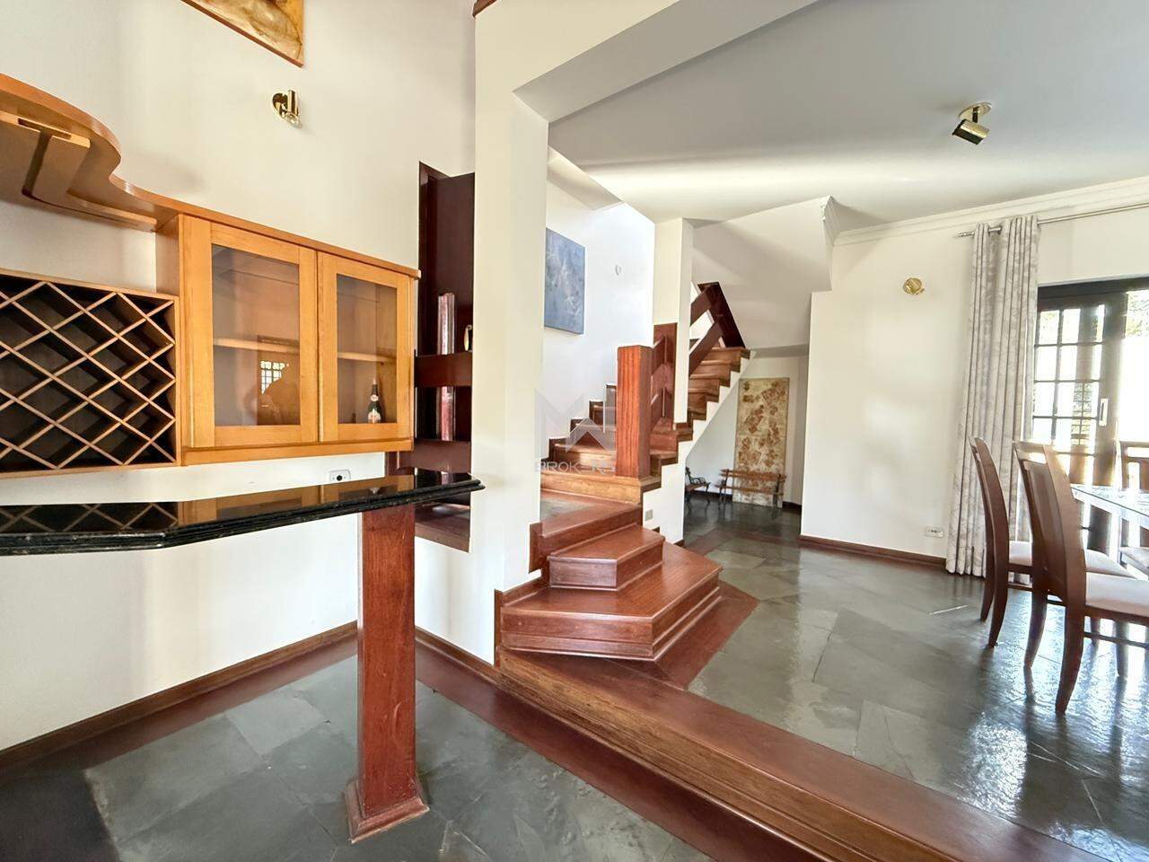 Casa em Condomínio para aluguel no Condomínio Marambaia: salas