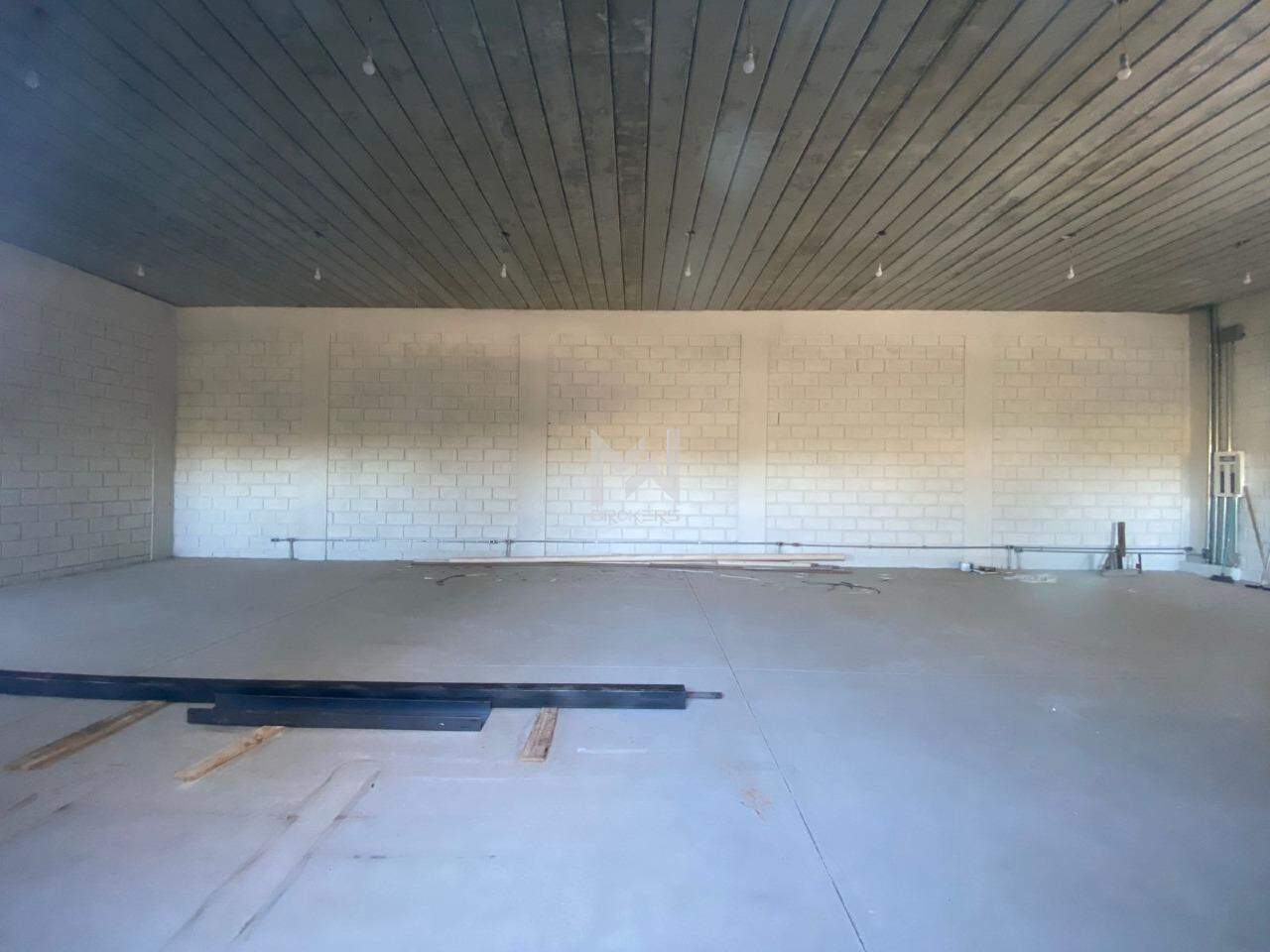 Galpão para aluguel no Marambaia: salão inferior