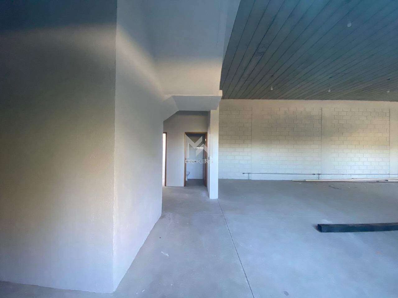 Galpão para aluguel no Marambaia: salão inferior