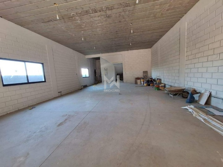 Galpão para aluguel no Marambaia: salão inferior