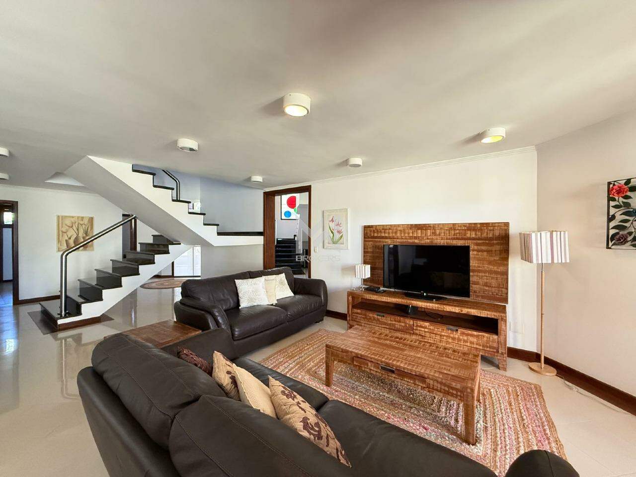 Casa em Condomínio à venda no Caixa D´água: sala de TV