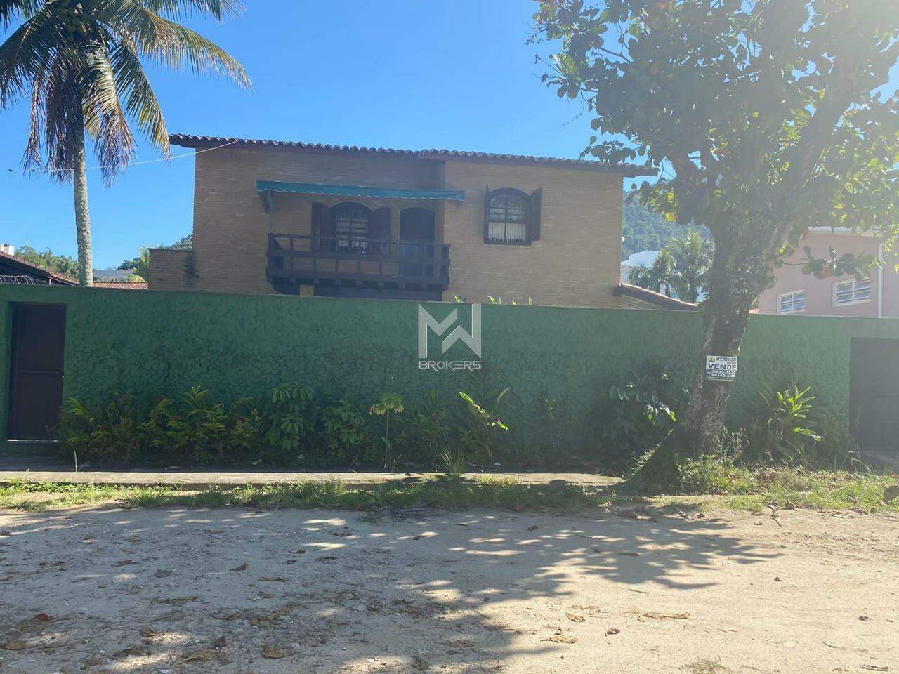 Casa à venda no Toninhas: fachada 