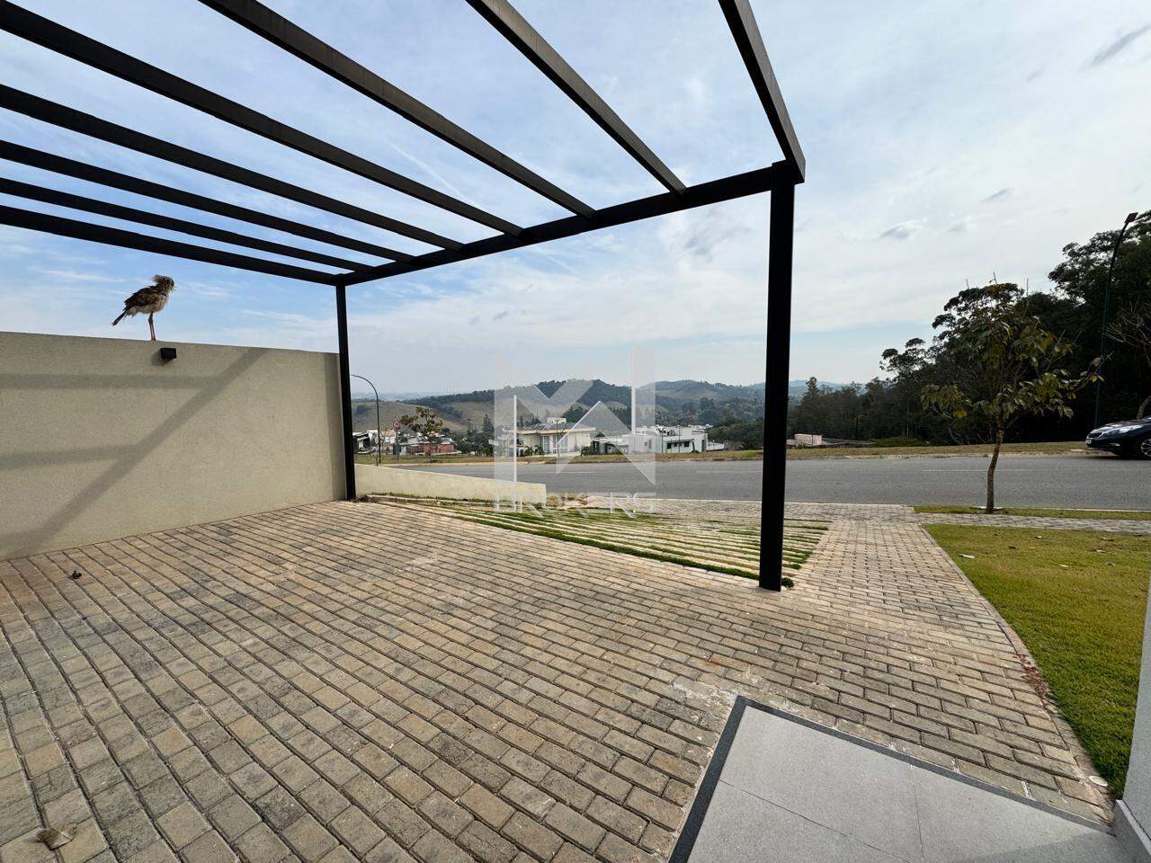 Casa em Condomínio à venda no Condomínio Arboretum: garagem