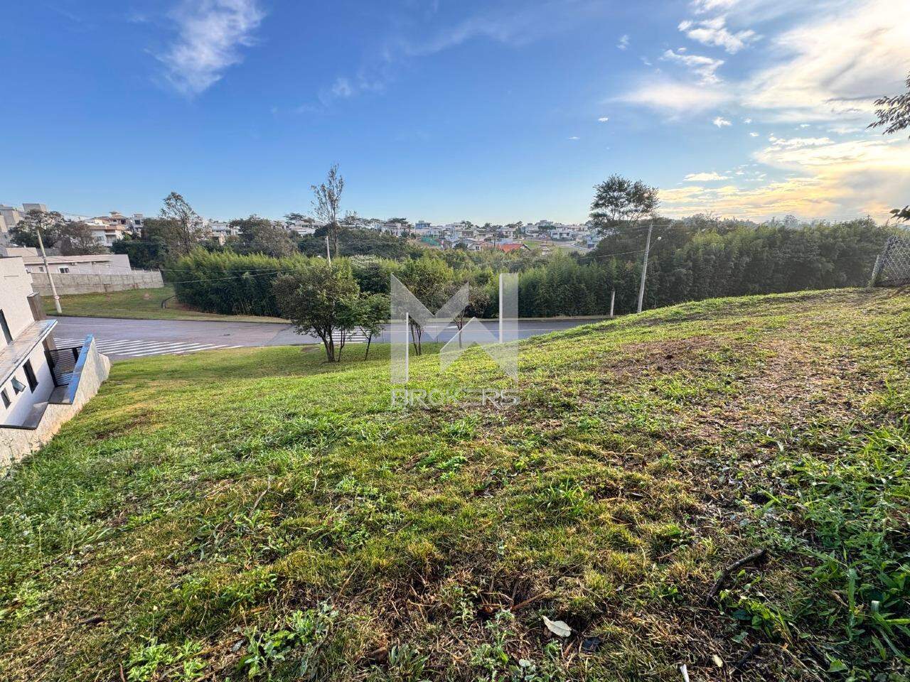 Terreno à venda no Condomínio Santa Isabel: terreno