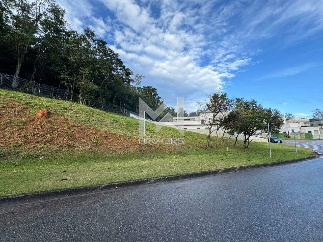 Terreno à venda no Condomínio Santa Isabel: terreno