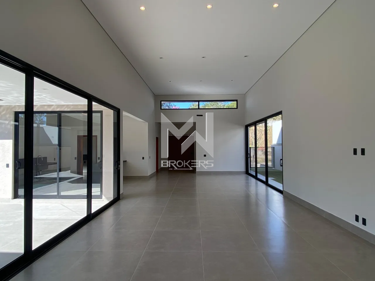 Casa em Condomínio à venda no Condomínio Arboretum: salas