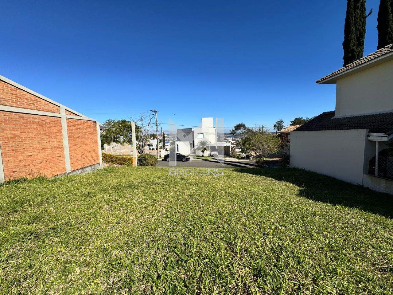 Terreno à venda no Pinheirinho: terreno