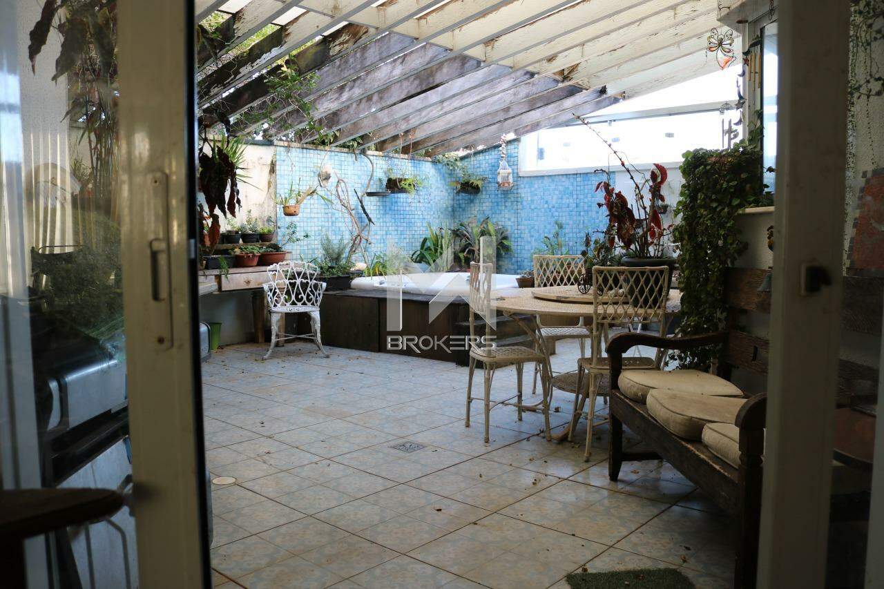 Casa em Condomínio à venda no Observatório: quintal