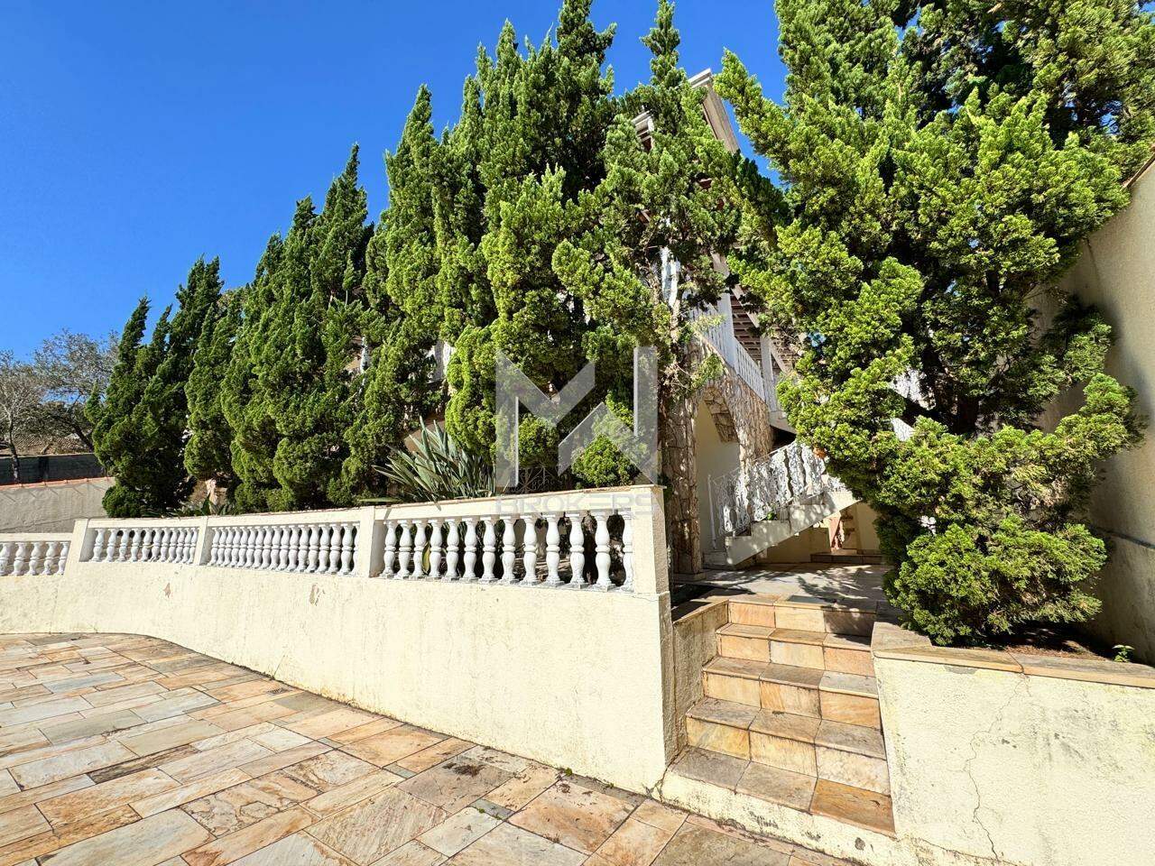 Casa em Condomínio à venda no Condomínio Marambaia: fechada 