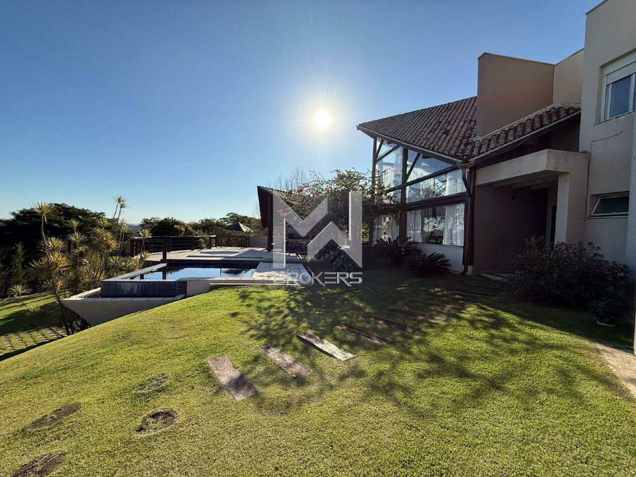 Casa em Condomínio à venda no Condomínio Jardim Primavera: quintal