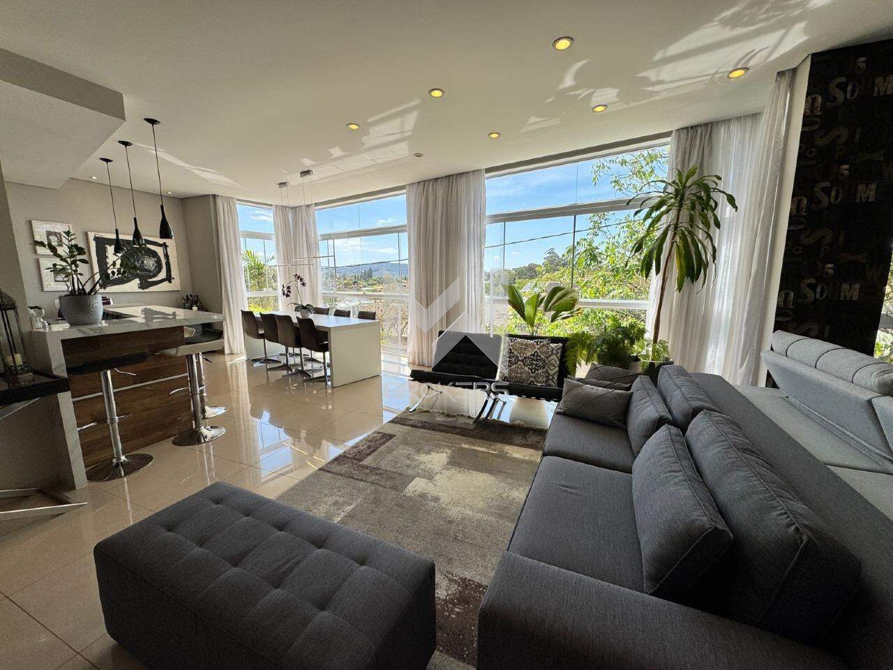 Casa em Condomínio à venda no Condomínio Terras de São Francisco: sala