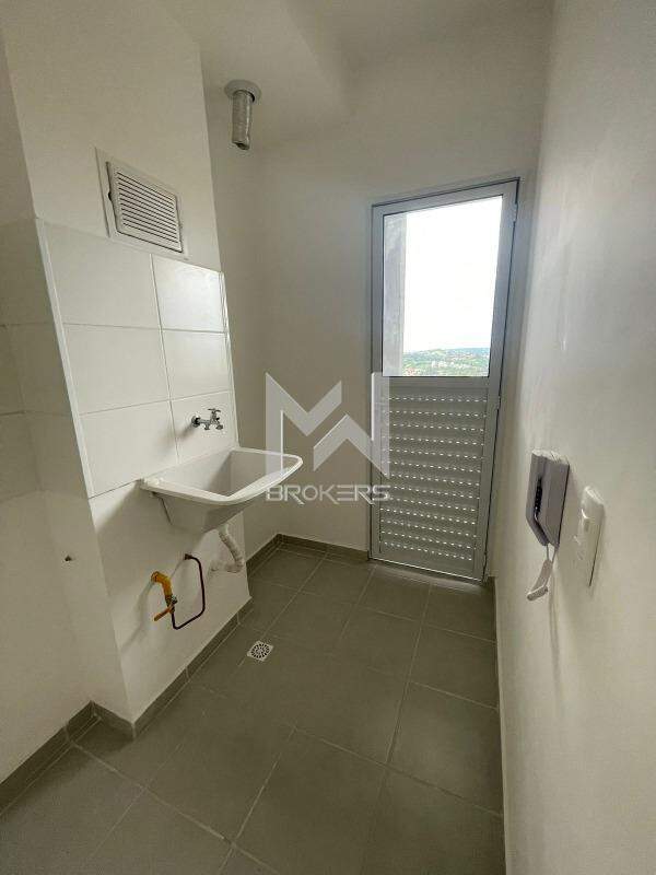 Apartamento à venda no Vila Moletta: área de serviços