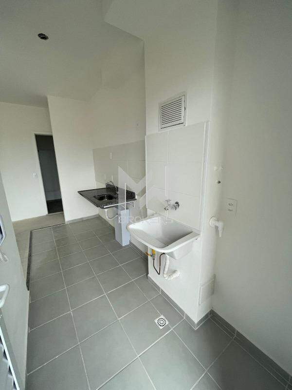 Apartamento à venda no Vila Moletta: área de serviços