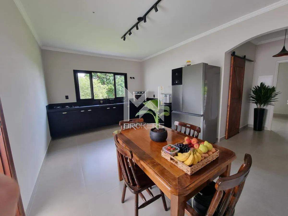 Chácara à venda no Bosque: salas