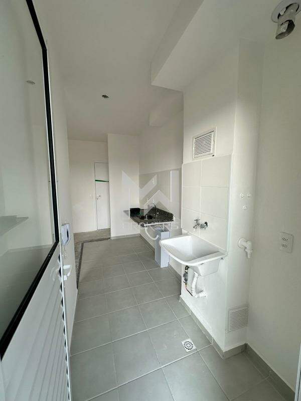 Apartamento à venda no Vila Moletta: área de serviços