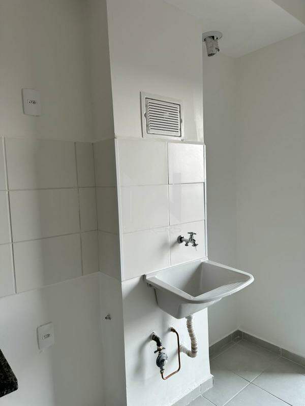 Apartamento à venda no Vila Moletta: área de serviços