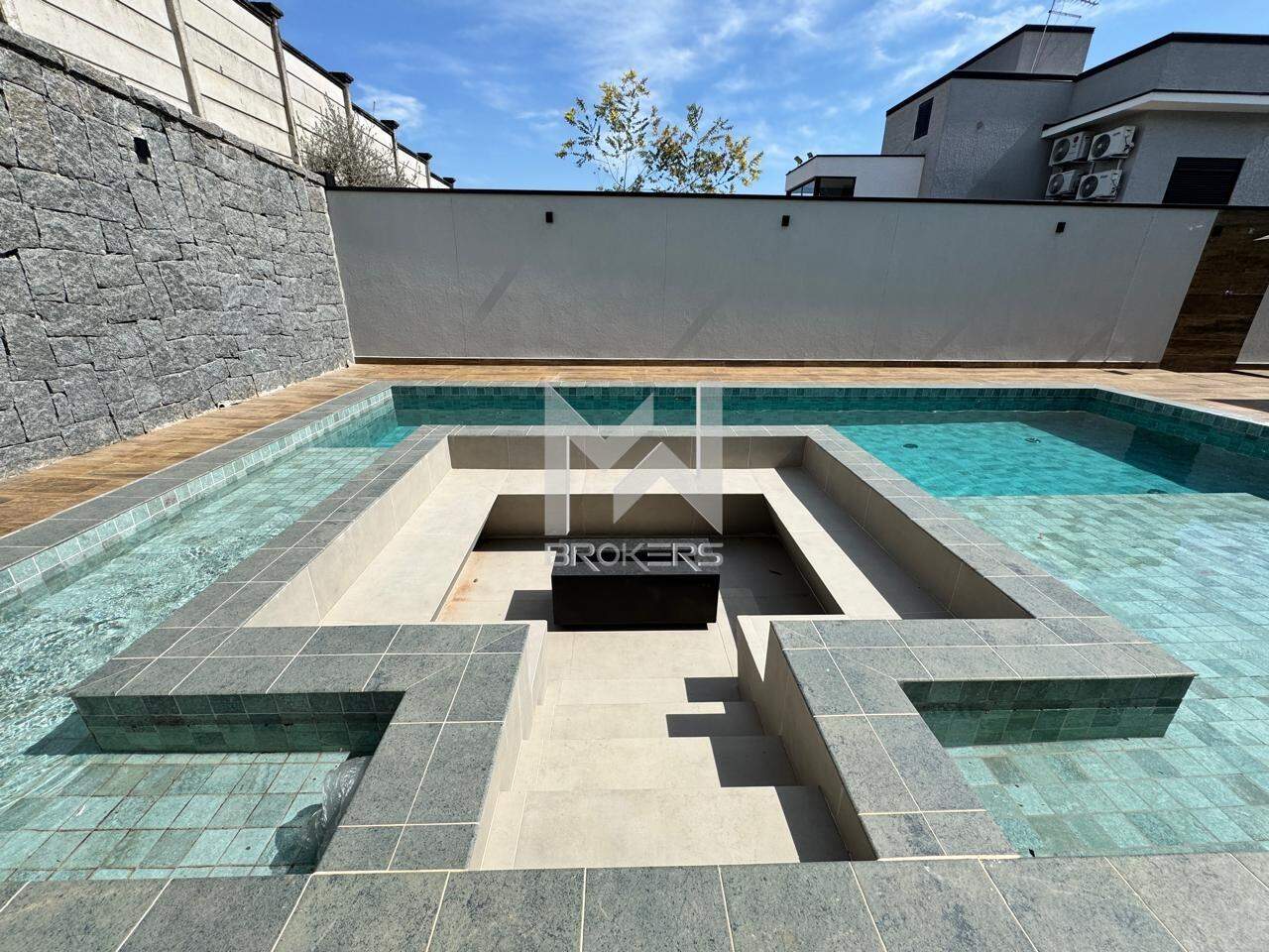 Casa em Condomínio à venda no Condomínio Arboretum: piscina