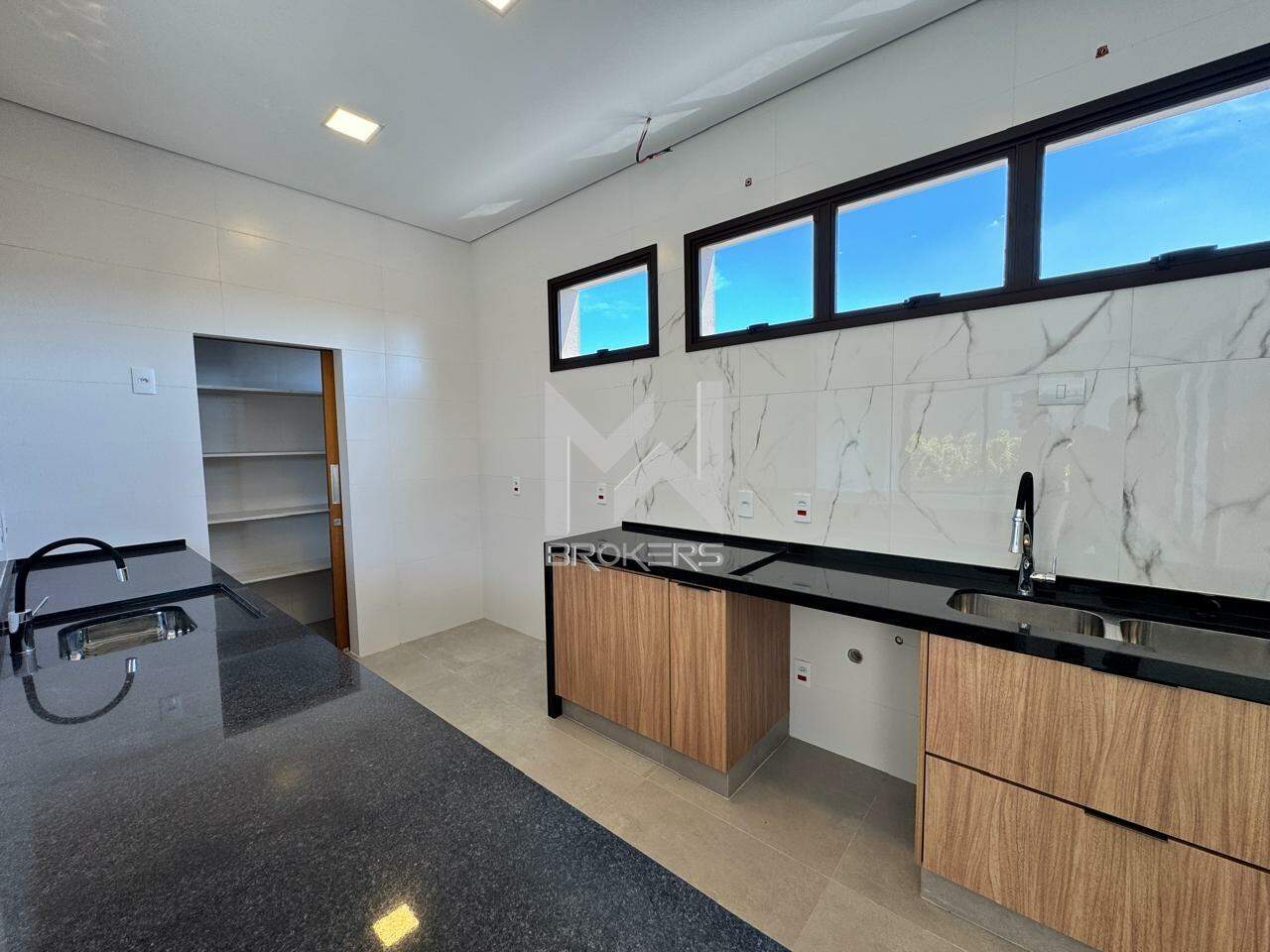 Casa em Condomínio à venda no Condomínio Arboretum: 