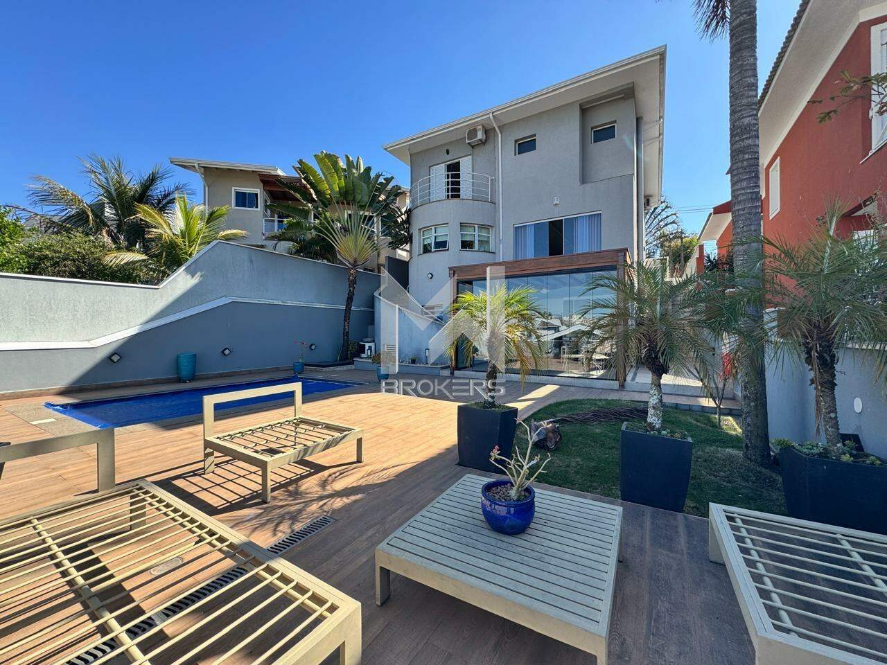 Casa em Condomínio à venda no Condomínio Terras de São Francisco: fundos