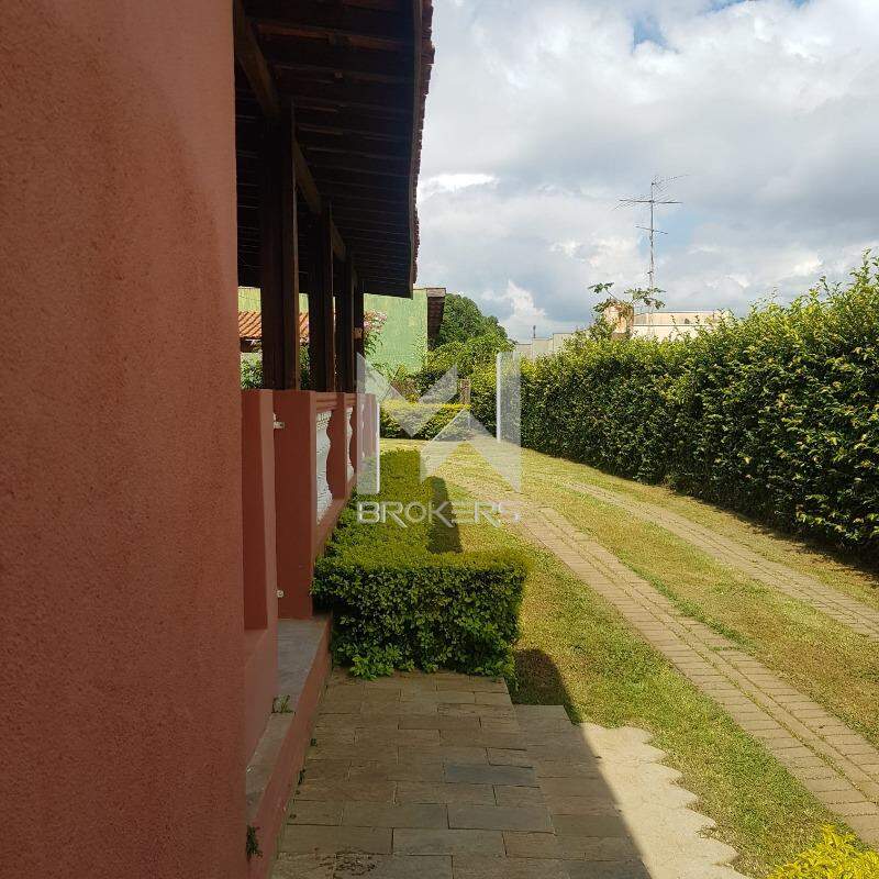 Chácara à venda no Pinheirinho: lateral