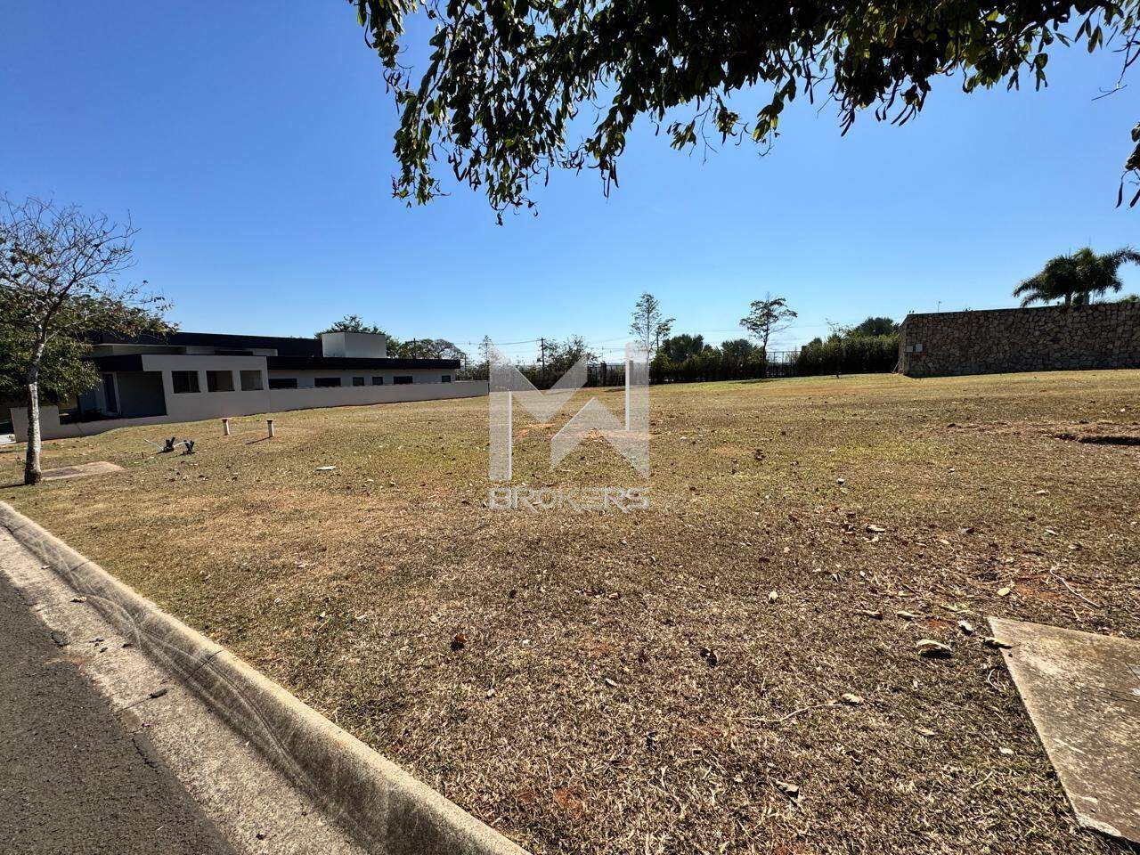 Terreno à venda no Chácara São José: terreno