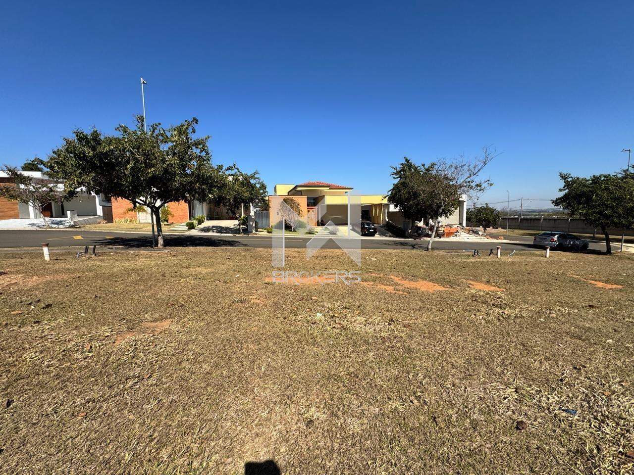 Terreno à venda no Chácara São José: terreno