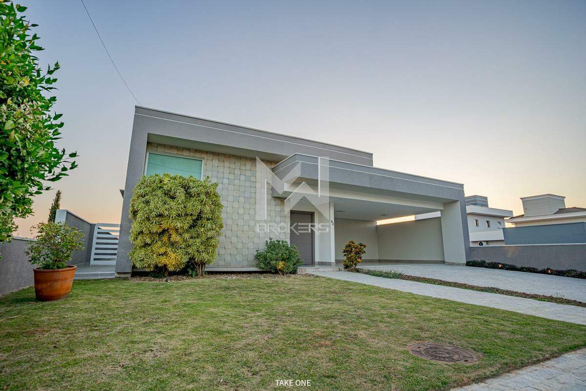 Casa em Condomínio à venda no Condomínio Terras de Vinhedo: fachada