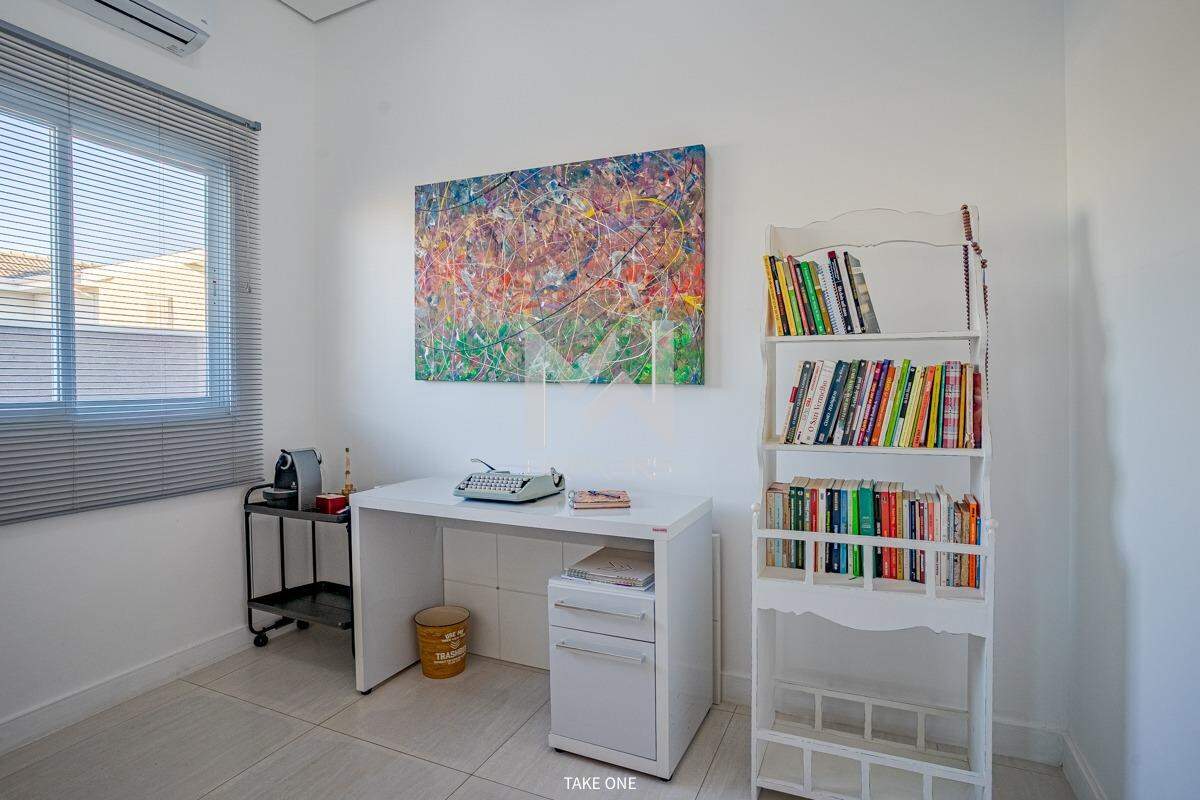 Casa em Condomínio à venda no Condomínio Terras de Vinhedo: escritório