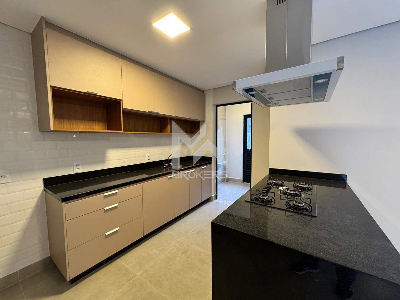 Casa em Condomínio à venda no Chácaras Silvania: cozinha