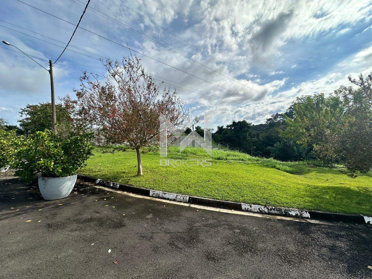 Terreno à venda no Condomínio Terras de São Francisco: 