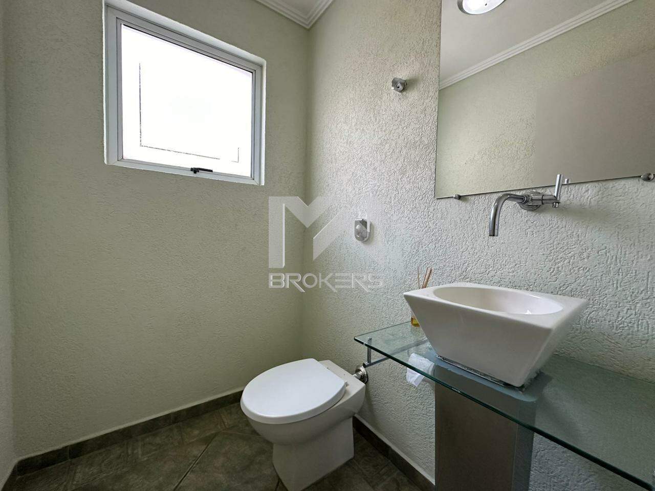 Casa em Condomínio para aluguel no Condominio Villaggio Capriccio: lavabo