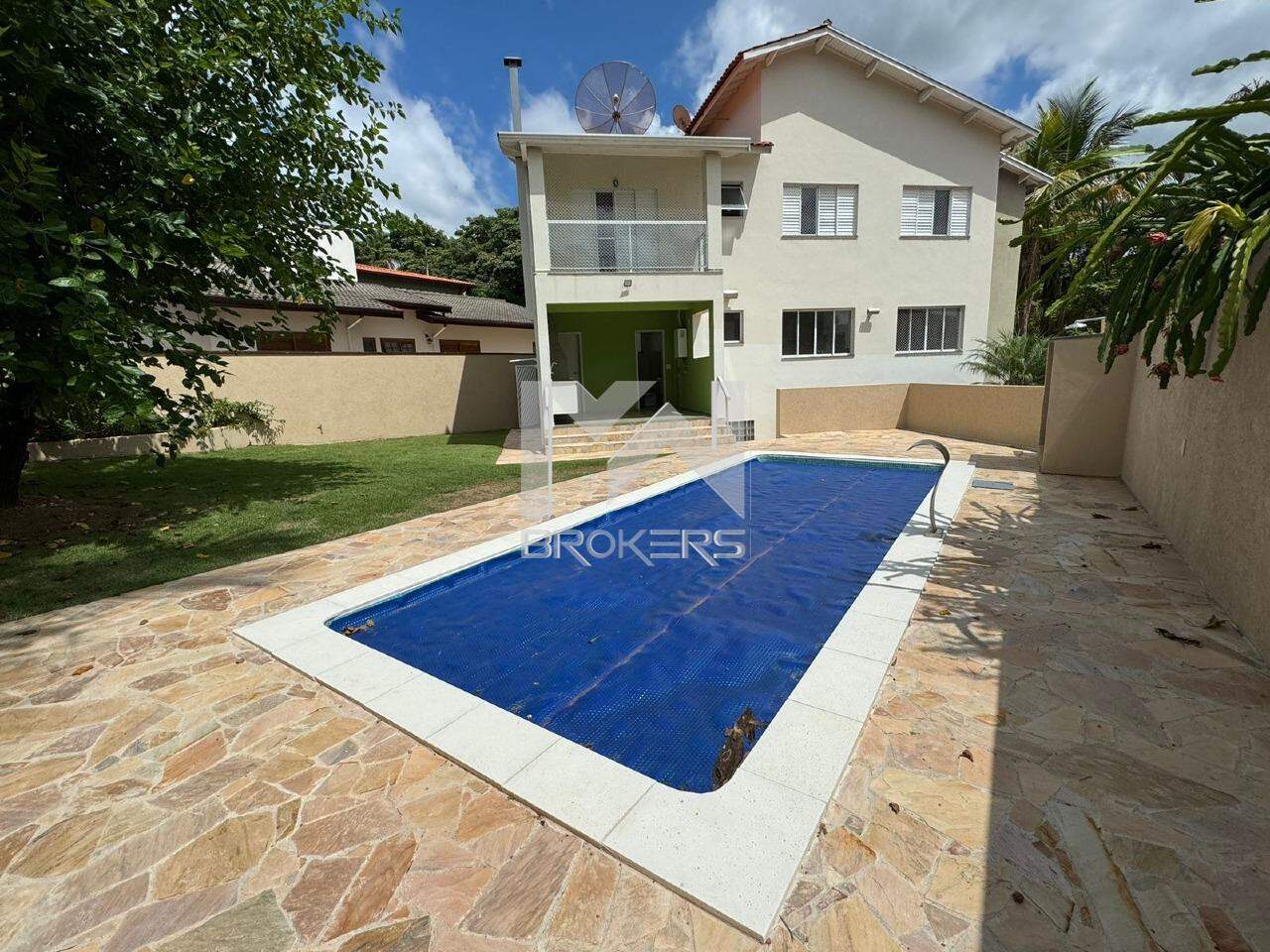 Casa em Condomínio para aluguel no Condominio Villaggio Capriccio: fachada fundos 