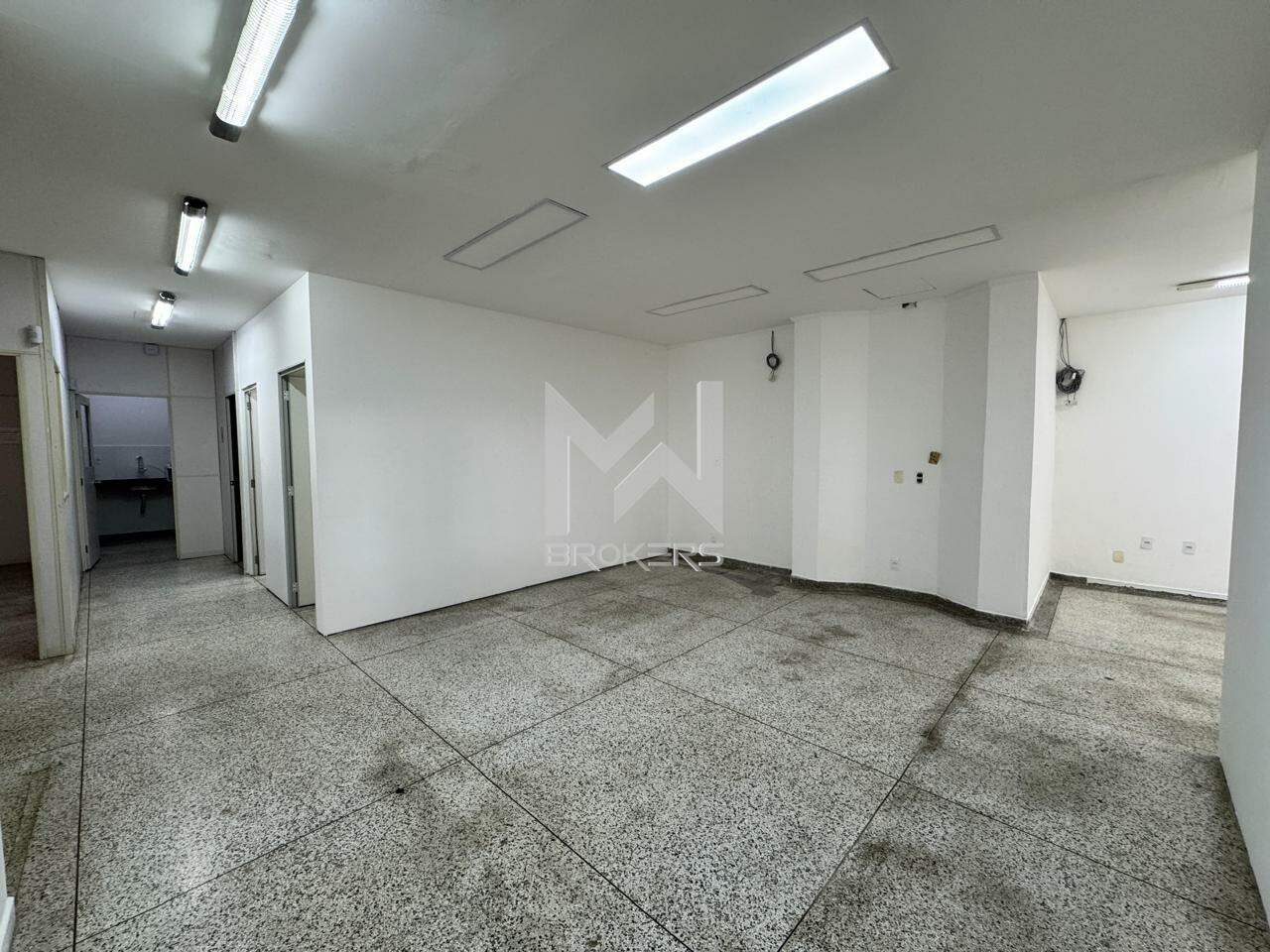 Salão Comercial para aluguel no Centro: sala