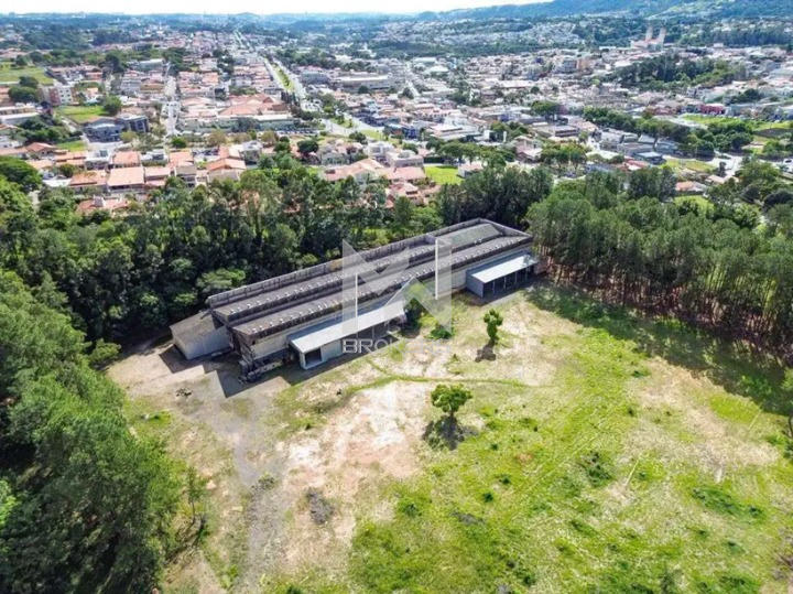 Galpão para aluguel no Nova Vinhedo: galpão