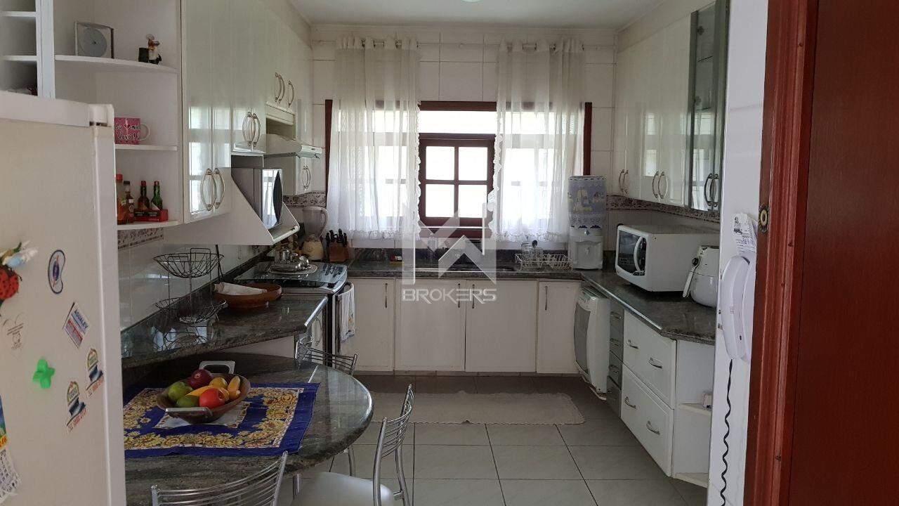 Casa em Condomínio para aluguel no Condomínio Marambaia: cozinha