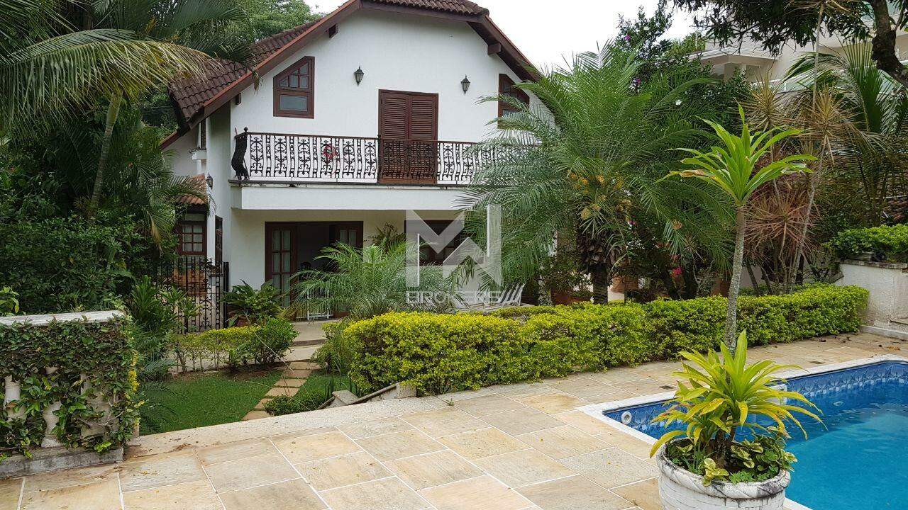 Casa em Condomínio para aluguel no Condomínio Marambaia: fundos