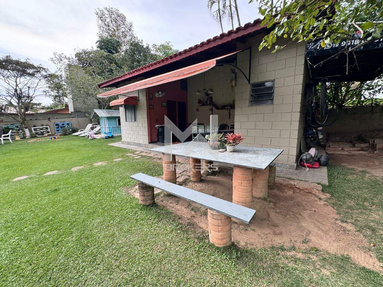 Casa em Condomínio à venda no Vista Alegre: 