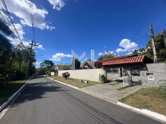 Casa em Condomínio à venda no Condomínio Vista Alegre: fachada