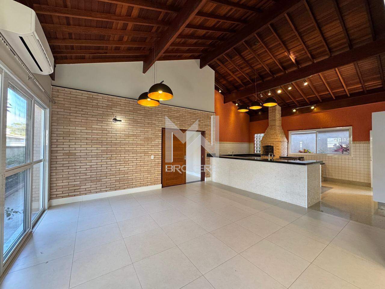 Casa em Condomínio para aluguel no Condomínio Reserva das Palmeiras: sala de refeições