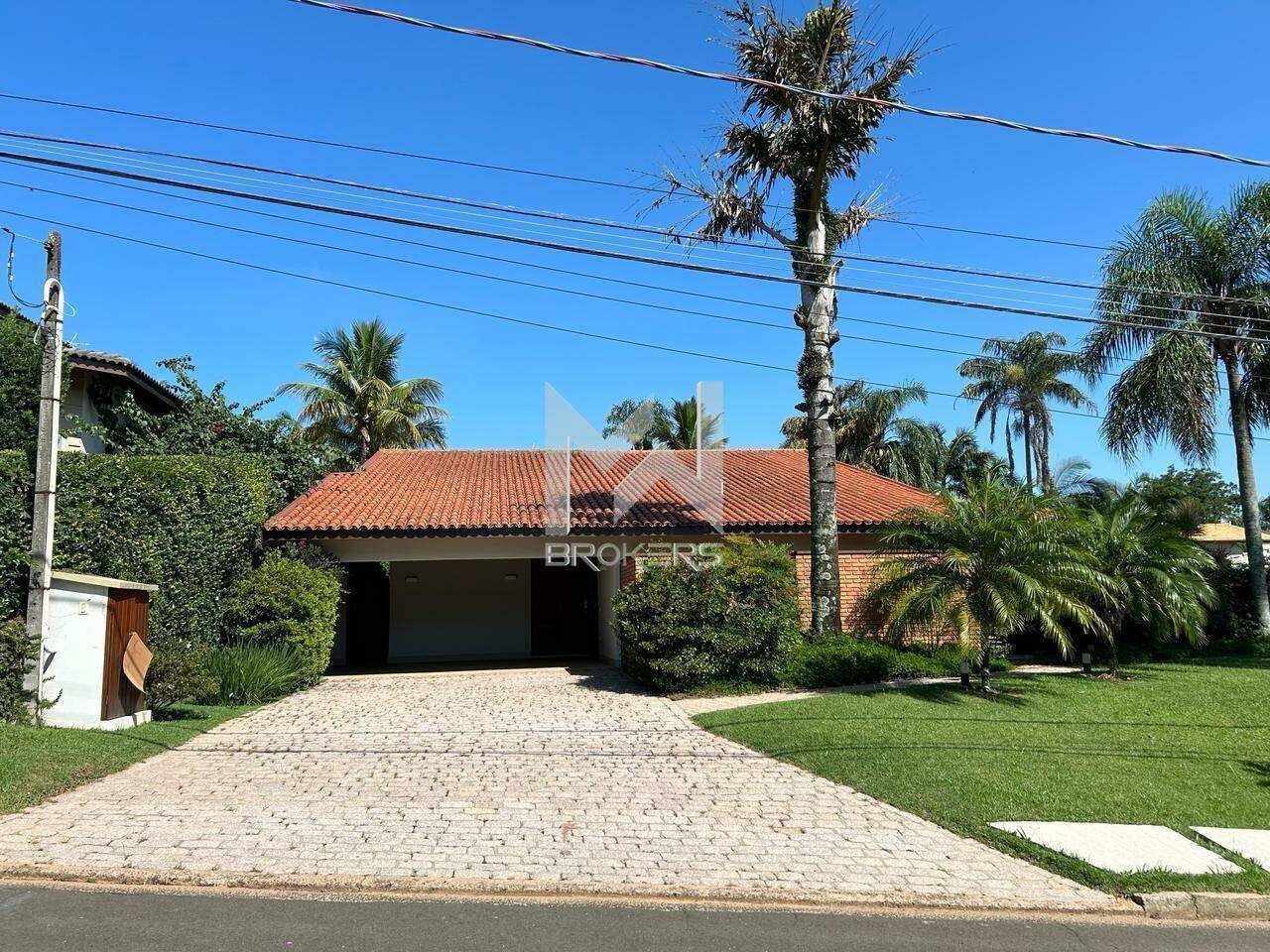 Casa em Condomínio à venda no Chácaras Silvania: fachada