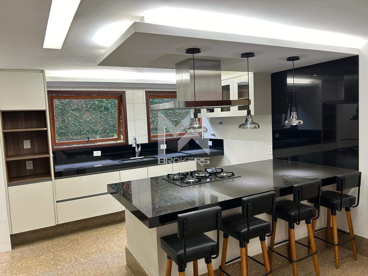 Casa em Condomínio à venda no Chácaras Silvania: cozinha