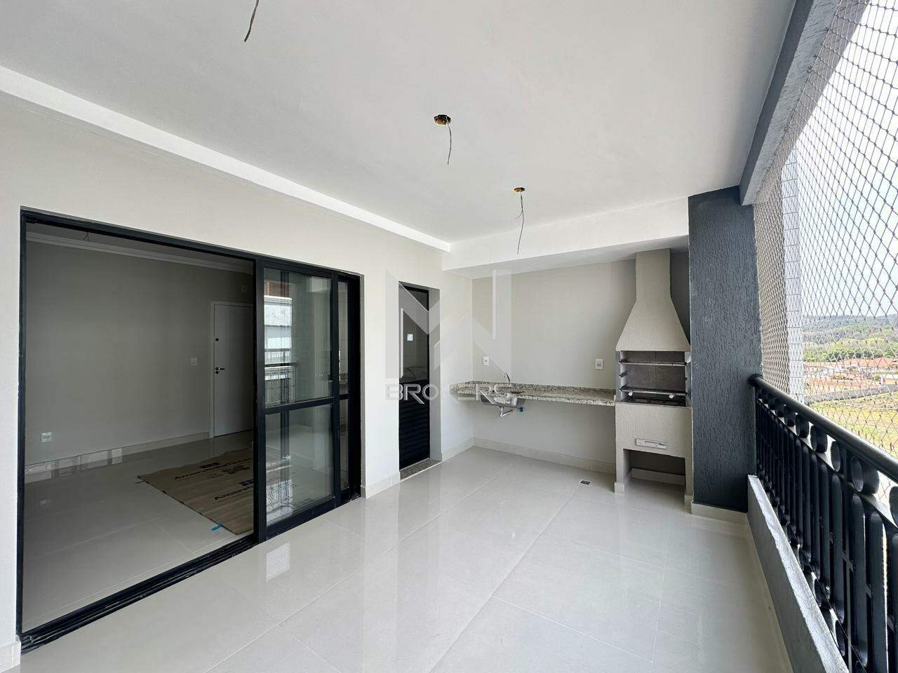 Apartamento à venda no Centro: Varanda Gourmet