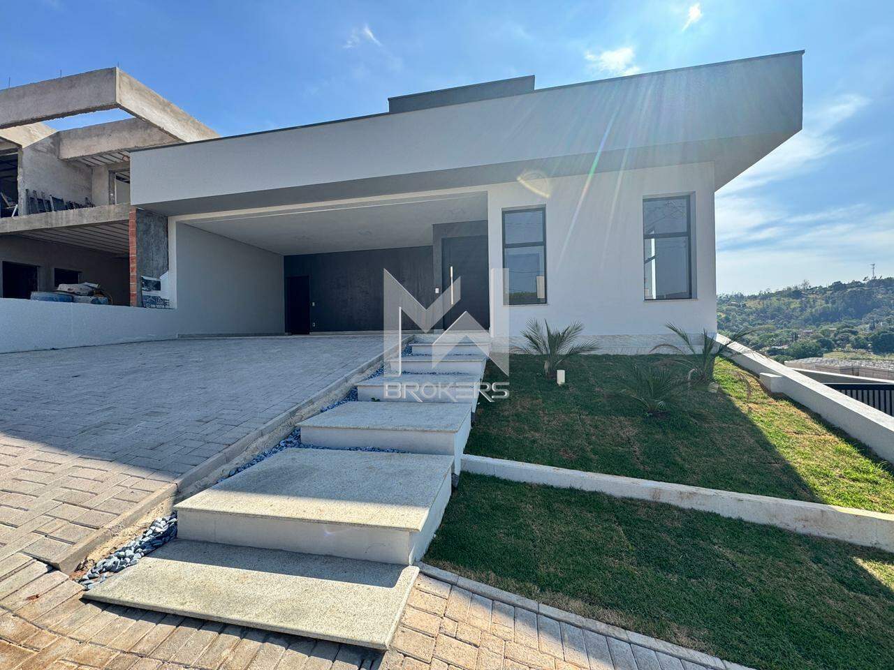 Casa em Condomínio à venda no Recanto das Palmas: fachada