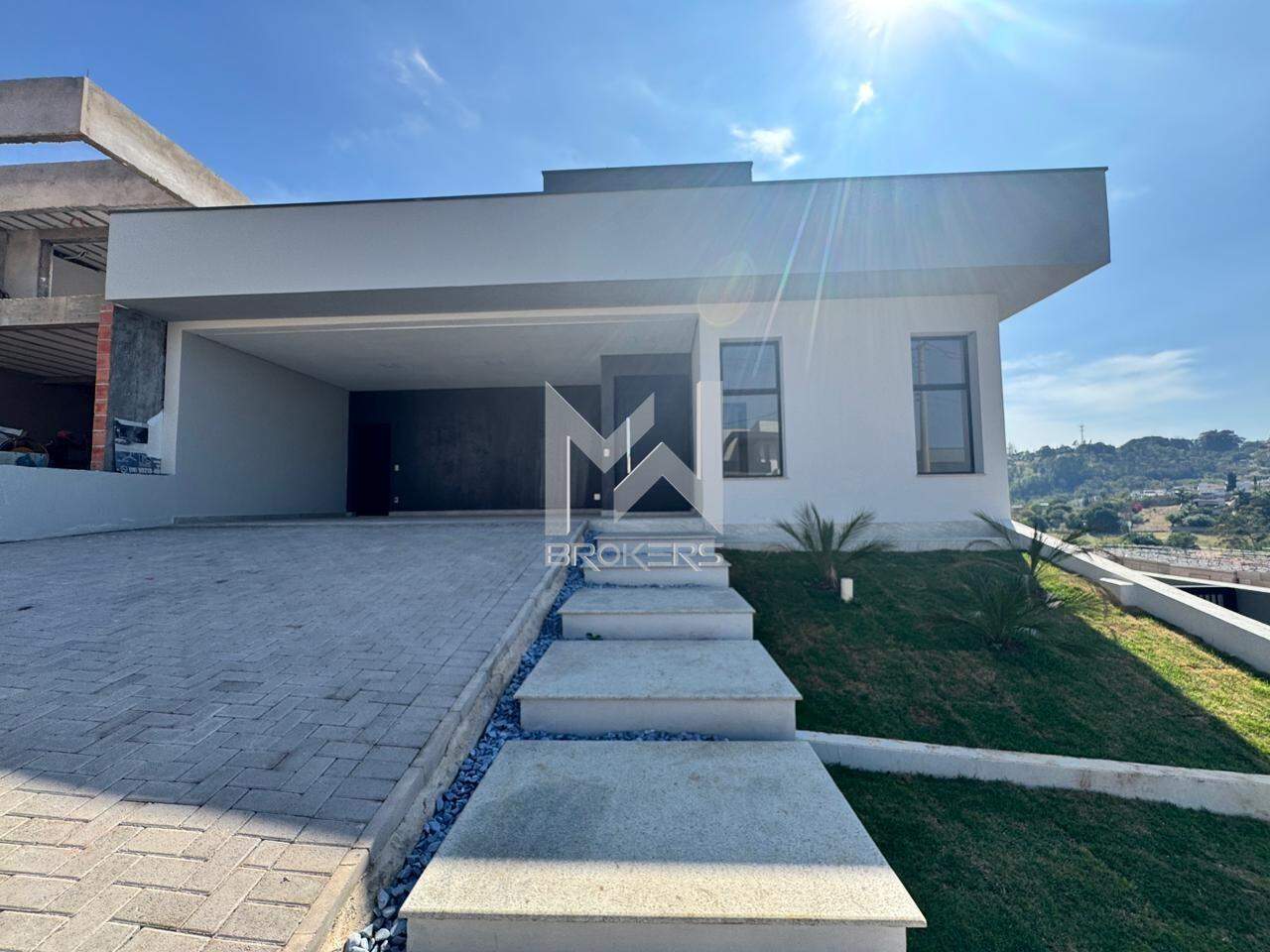 Casa em Condomínio à venda no Recanto das Palmas: fachada