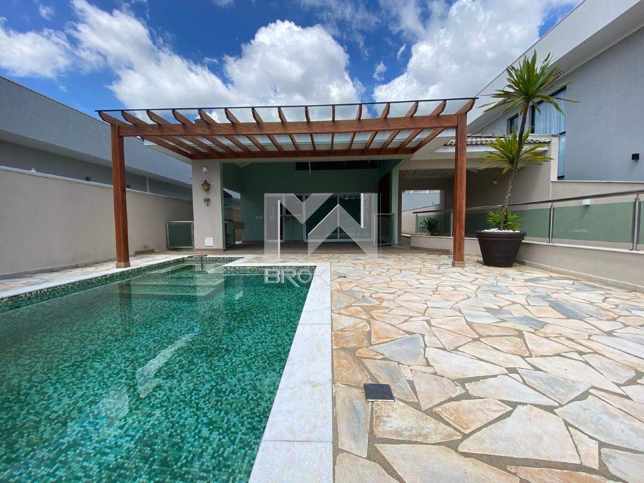 Casa em Condomínio à venda no Condomínio Reserva dos Vinhedos: fachada 